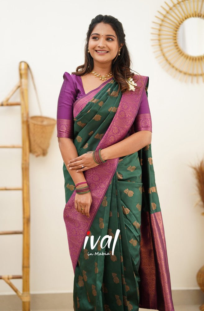GREEN PURE SOFT SILK SAREE WITH OUTSTANDING BLOUSE PIECE